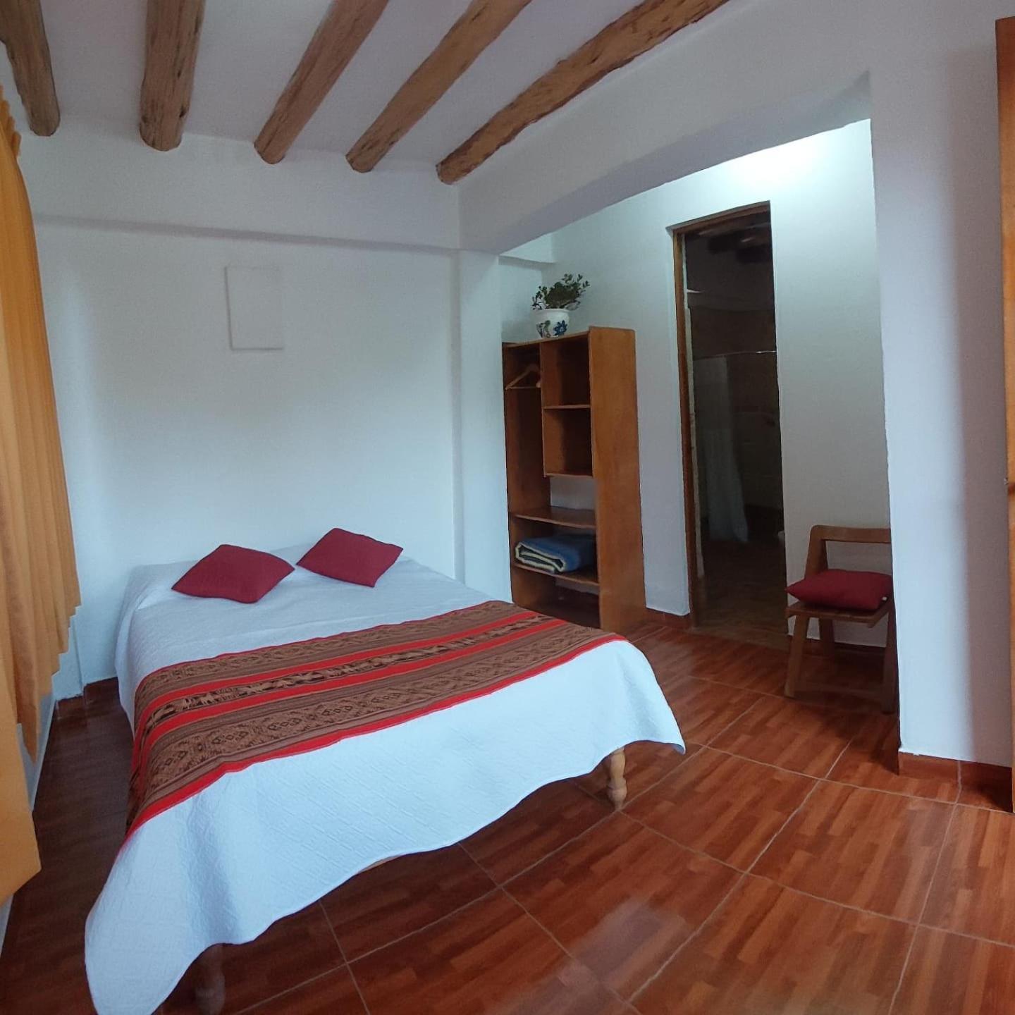 Hostal Miramonti Урубамба Екстер'єр фото